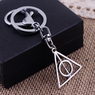 Movie Merchandise Triangle Round Pendant Keychain Keychain Bag Pendant Rotatable 0118hw