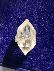 印記子母閃靈鑽 骨幹 骸骨 水晶原礦 閃靈鑽 天然原石 水晶