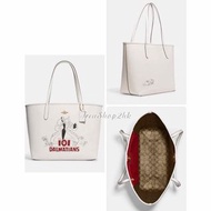 Preorder 🇨🇦Coach outlet代購 Disney X Coach City Tote With Signature Canvas Interior