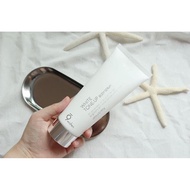 9WISHES skin whitening and tone-enhancing sunscreen body lotion 150ml