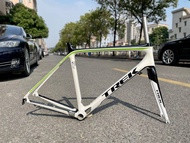 Road Bike 崔克碳纖維公路車架正品UCI認證原裝 Trek Madone 3.5