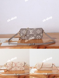 LV wallet on chain ivy