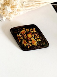 vintage jewelry  俄羅斯手繪葡萄酒甕木製漆塗 別針  胸針