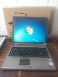 laptop Toshiba tecra core duo layar kotak