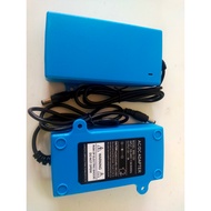 Ac/dc 12v adapter