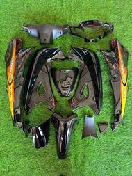 ชุดสีเวฟ125หัวเถิก หัวแหลม S-R งานABS ประกอบง่าย สี 2 K สีตรงรุ่นพร้อมสติ๊กเกอร์ ใส่รุ่นเวฟ125หัวเถ