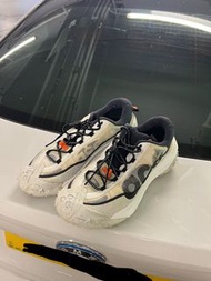 Nike ACG Mountain Fly