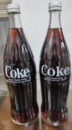 英國可口可樂置年代25FL OZ (710ML)巨瓶(兩款合售)
