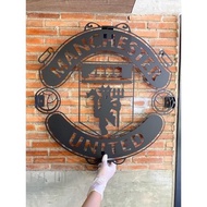 เหล็กฉลุสโมสรแมนยู Man U พร้อมทำสี ขนาด 60*60cm