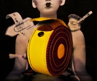 瑞士卷 手工縫製手拿包 走在時尚尖端 全世界限量一個