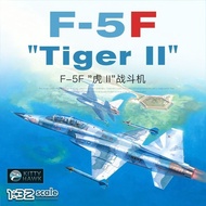 Kitty Model KH32019 1/32 American F-5F Tiger II Fighter