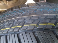265/60/18
Bridgestone dueler HT 684
 Mags/tires DOT 2022
Made in Thailand-