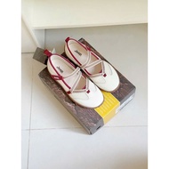 Women's Jeep Lightweight Walking Shoes - Jeep Doll Shoes with Red Trim (Ready Stock)