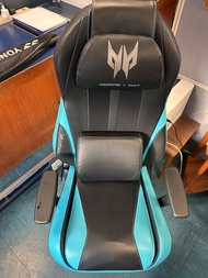 Predator × OSIM 電競按摩椅