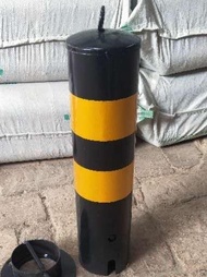 Removable metal bollard post with key lock system, 500 mm