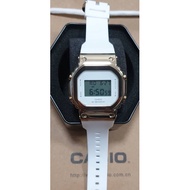 Jam tangan wanita Casio G-Shock GM-5600CX-4Sports Watch