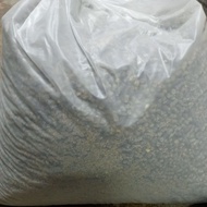 (5kg) 202p dedak ayam besar