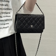 Chanel 香奈兒 CHANEL黑色羊皮 WOC鏈包經典菱 銀釦 鏈條包 AP0250
