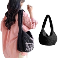 seng 2024 Fashion Shoulder Bag Trendy Nylon Bag Quilted Dumpling Bag Travel Bag