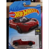 Hot Wheels Tesla Roadster with Starman 109/250 HW Space 2/5 FZCC