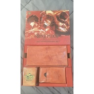 One piece 3rd anniversary accessories set