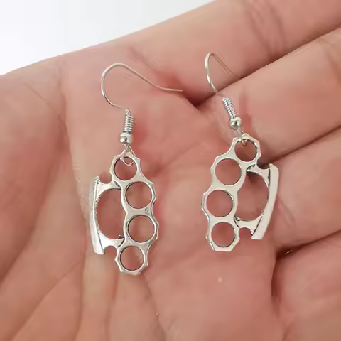 Vintage Fashion Brass Knuckles Dangle Drop Earrings for Women Punk Goth Gothic Jewelry Accessories W