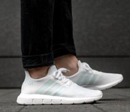 Adidas originals Swift Run