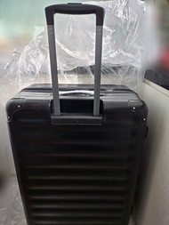 Hallmark 29"黑色行李箱,旅行喼,hallmark luggage。