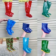 Boots of all kinds: transplanted boots, construction boots, protective boots, work boots, gardening 