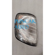 MERCEDES W124/S124 TURN SIGNAL CORNER LAMP/PARKING LAMP