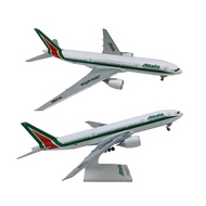 Alitalia B777-200 Model Plane