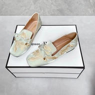 วินเทจสไตล์จีนเย็บปักถักร้อยรองเท้าElegant Bow Soft Sole Square HeadขนแกะเรียงรายFurryรองเท้าสําหรับ