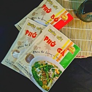 HMFOODS chicken pho base, complete chicken pho seasoning, cook chicken pho at home