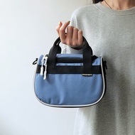 動動系列馬鞍斜挎包 大容量手提單肩包 運動風側背包 港灣藍