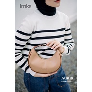 Order Mba Yula Evelyn Bag