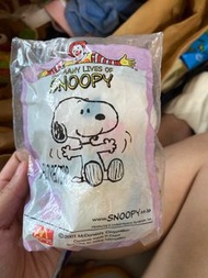 麥當勞 Snoopy 公仔