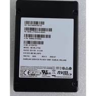 Health level 100 Samsung PM1733 7.68TB Lenovo SSD PCIe Gen4 2.5" Internal solid state drive MZWLJ7T6