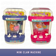 Hoardables Mini Claw Machine Arcade Game Kids Toys