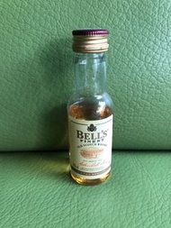 Bells finest old scotch whisky 5cl