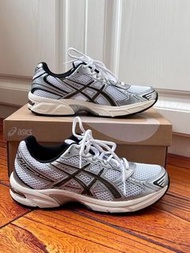🍀全新正貨🍀Asics Gel-1130 復古休閒鞋 橡膠減震耐磨 男女同款淺灰 35-46全碼可選