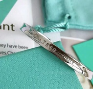 Tiffany & Co. 1837系列 女款開口手鐲 銀色