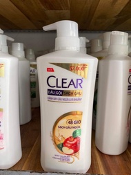 Dầu gội Clear thảo dược 880g /630g dành cho da đầu yếu nay thêm hương táo mới