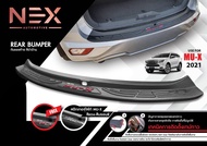 กันรอยท้าย MU X MUX 2021 - ปีปัจจุบัน สีดำด้าน โลโก้สีแดง / สีบรอนซ์ สีดำด้าน ISUZU MU-X 2021 ของ