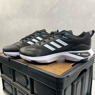 adidas TERREX GORE-TEX 黑白色