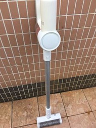 小米無線吸塵機(剛換新電池）新舊如圖一切正常西貢區取