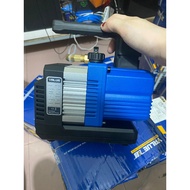 Máy hút chân không pin Value 2 cấp Model VRP-2DLI động cơ không chổi than chân pin phổ thông MAKIATA