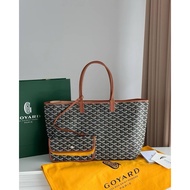 GOYARD  Anjou GM Reversible Tote