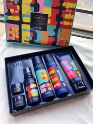 🔥包順豐 AHC B5 保濕套裝 本店唯一賬號："szeyee_" 包含 洗面奶 乳液 爽膚水 精華 1套6件