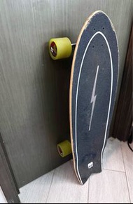 Yow surf Skateboard 衝浪滑板