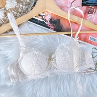 ️Beautiful Lace Bra Helps Keep Your Figure Look Perfect. The Fabric Is Soft And Breathable. Sign siz
